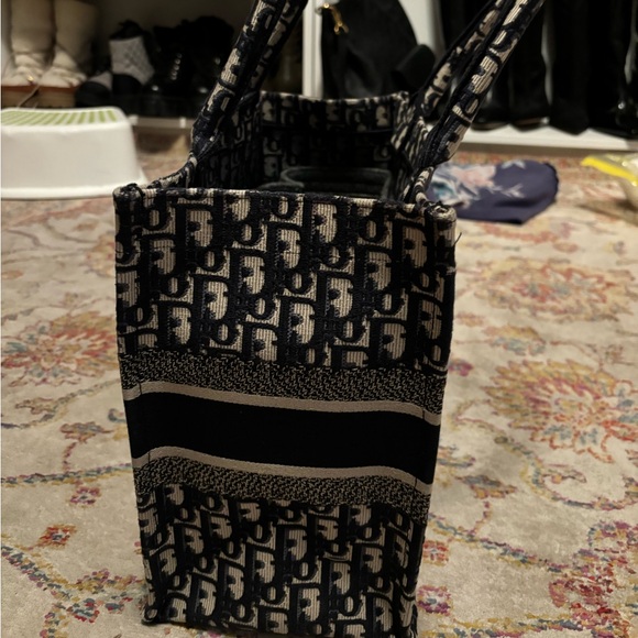 Dior Book Tote - Picture 2 of 10